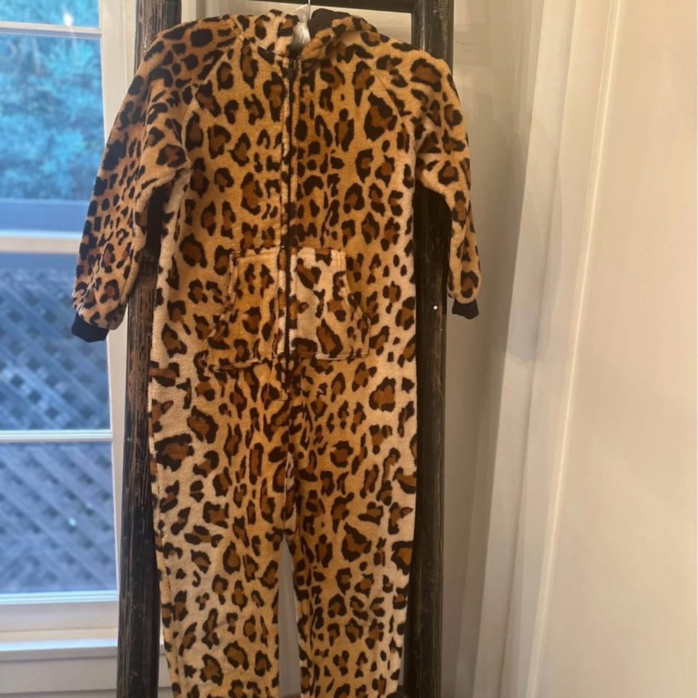 Leopard Print Kids Pajamas